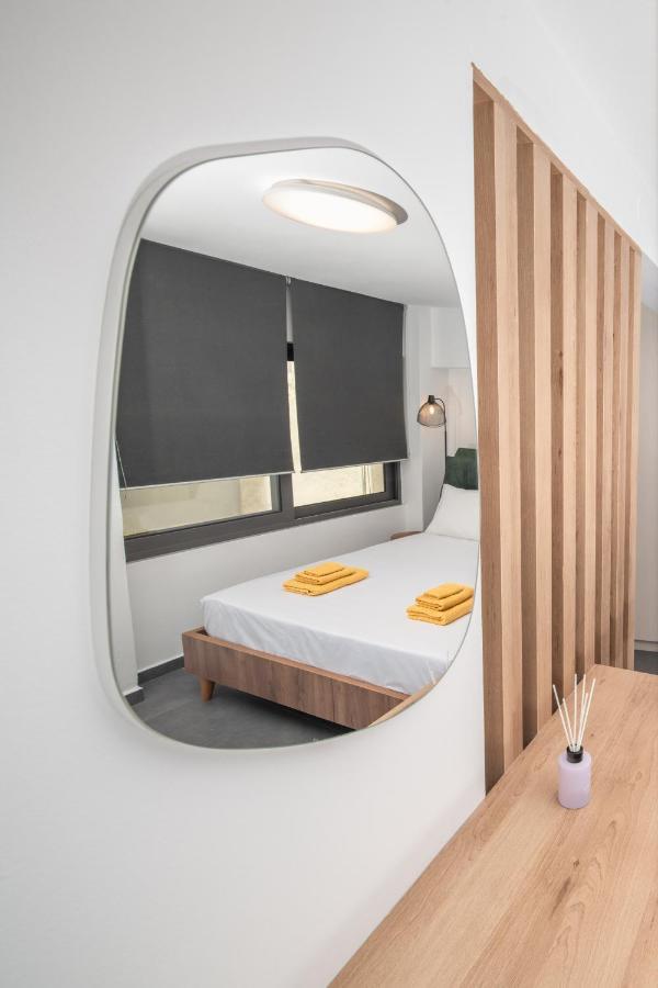 Zen Central Luxury Apartment كاندية المظهر الخارجي الصورة